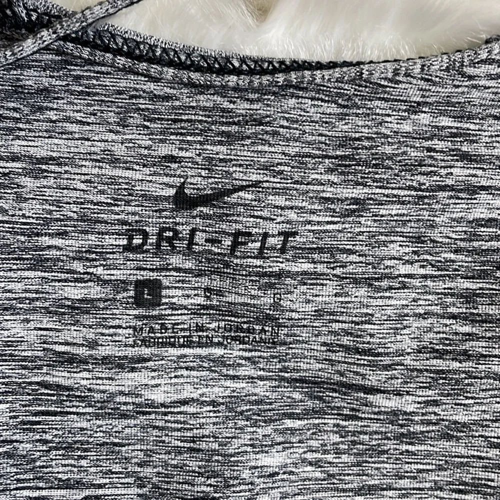 Womens Nike Dri Fit Training Top - Picture 4 of 4